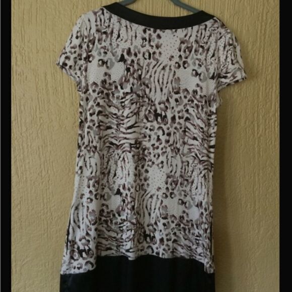 2/$20 Express FlowyTunic/Dress   - Picture 4 of 5